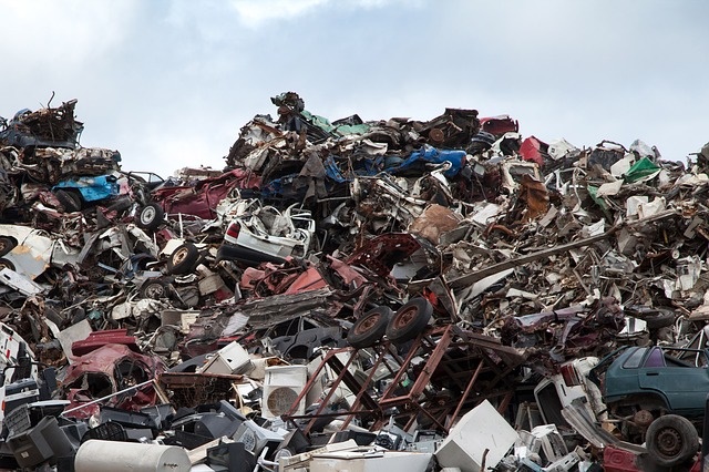 Scrapyards usually pollute the environment